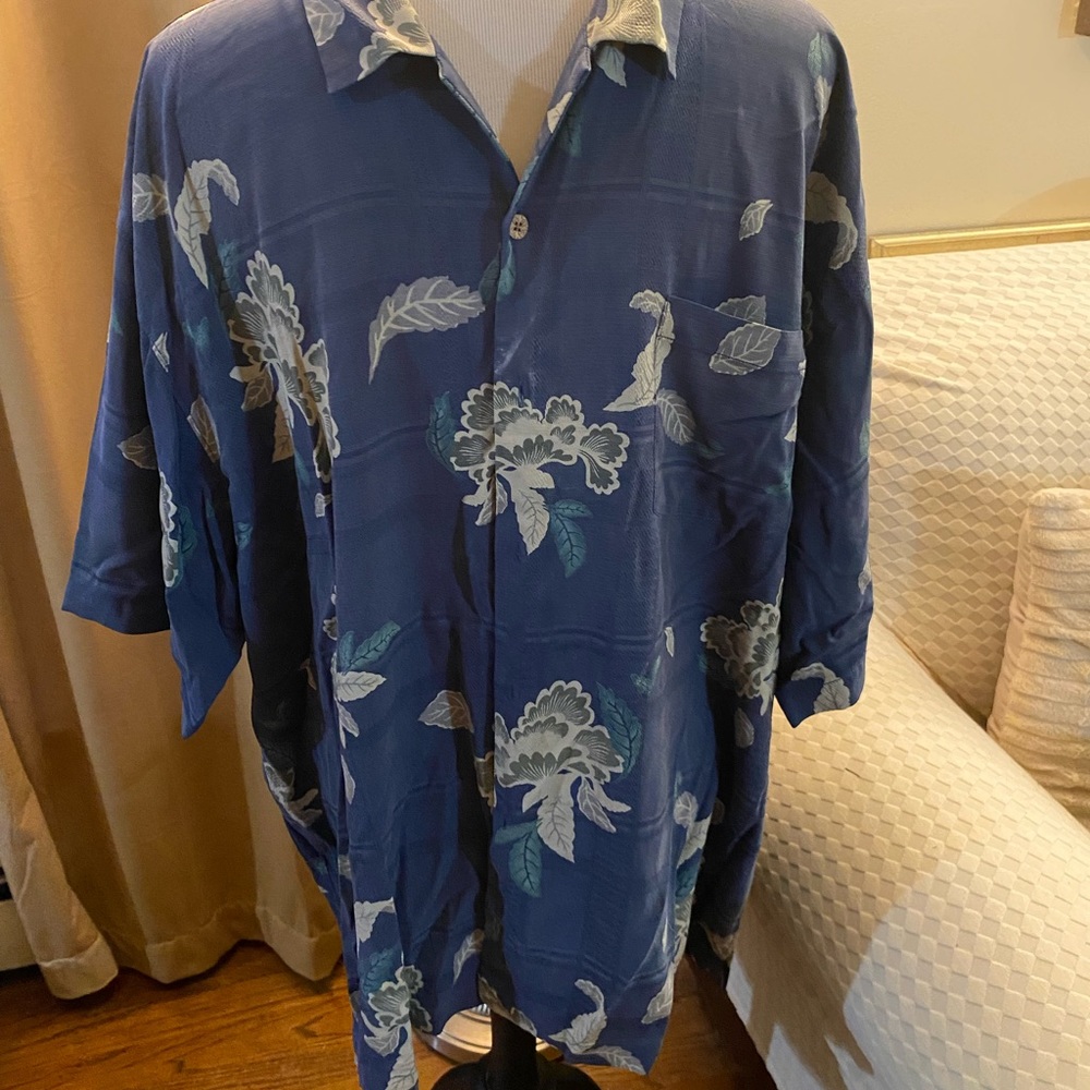 Mens Tommy Bahama 100% Silk Shirt
